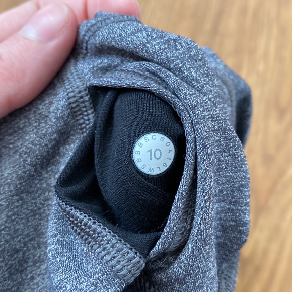 Lululemon Leggings! - Picture 4 of 4